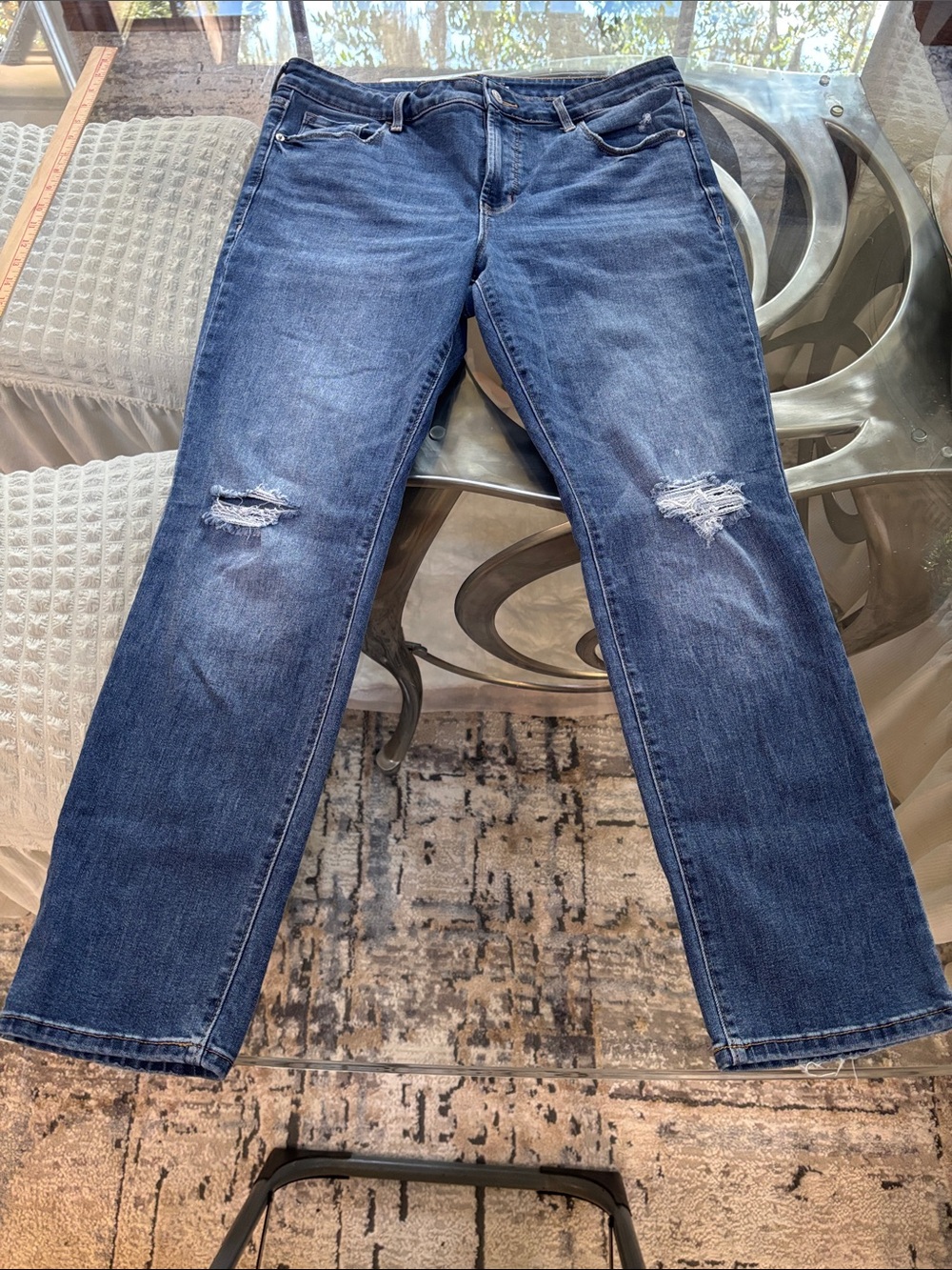 Old Navy Women's Straight-Leg Jeans - Dark Blue with Knee Distress